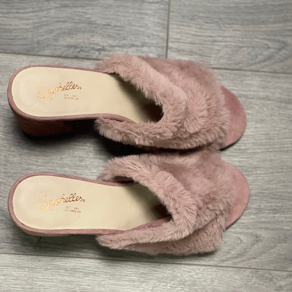 Anthropologie Seychelles Nobody Else Faux Fur Heels - Picture 6 of 8